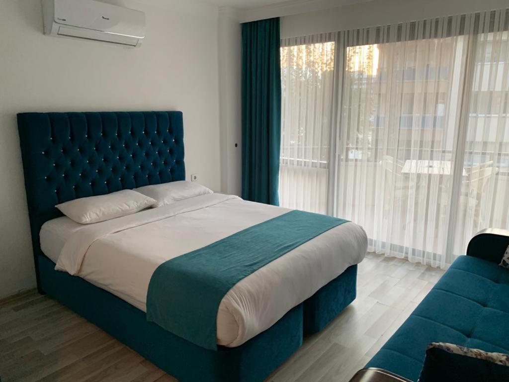 Hotelamsterdam Кушадасъ Екстериор снимка