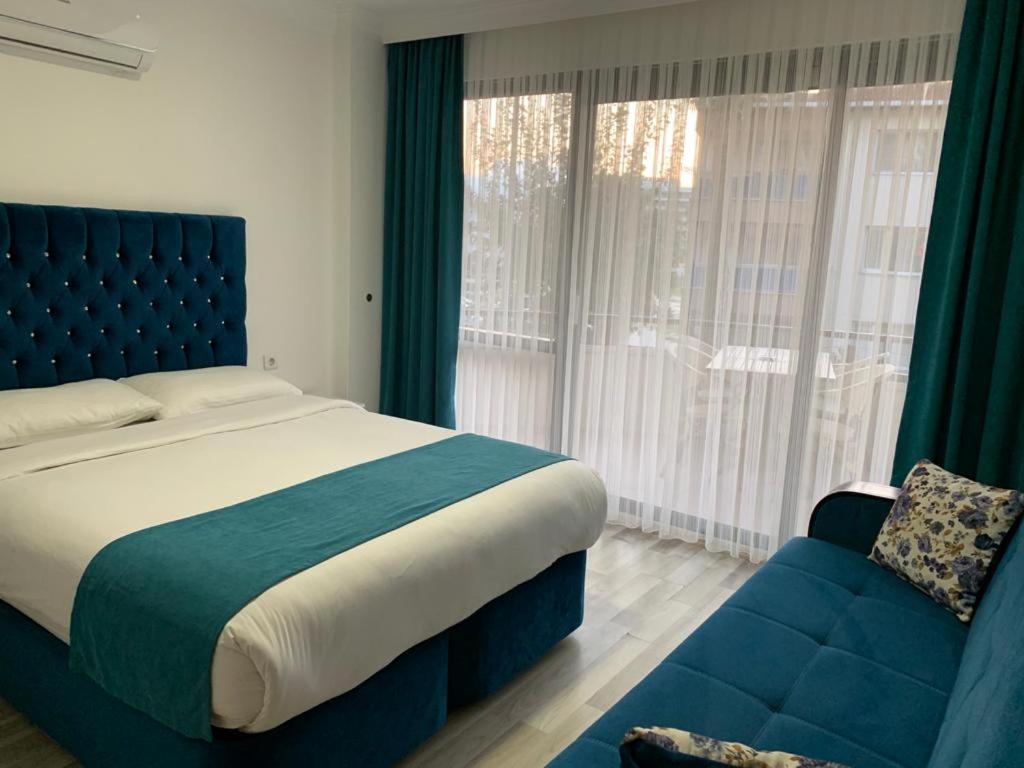 Hotelamsterdam Кушадасъ Екстериор снимка